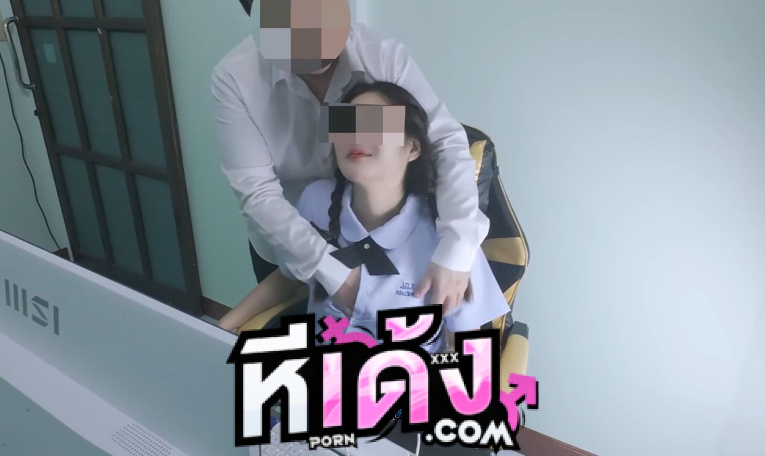 คลิปหลุด โอนลี่แฟน NinewThaiCute น้องนิว โดนตอกคาชุดนักเรียน ขาวเนียนนมสวย ยืนซอยท่าหมาบนโต๊ะคอมอย่างเด็ด เย็ดกันโคตรมันส์